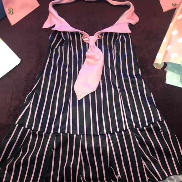 Leg Avenue Miss Mafia Costume - Picture 4 of 5